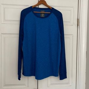 American Eagle 360 Extreme Flex long sleeve shirt